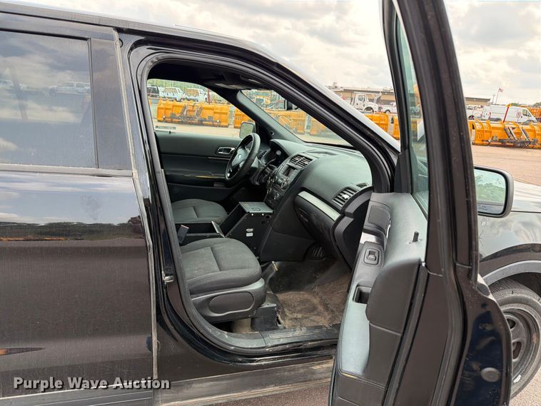 image for item FT6514 2017 Ford Explorer Police Interceptor SUV