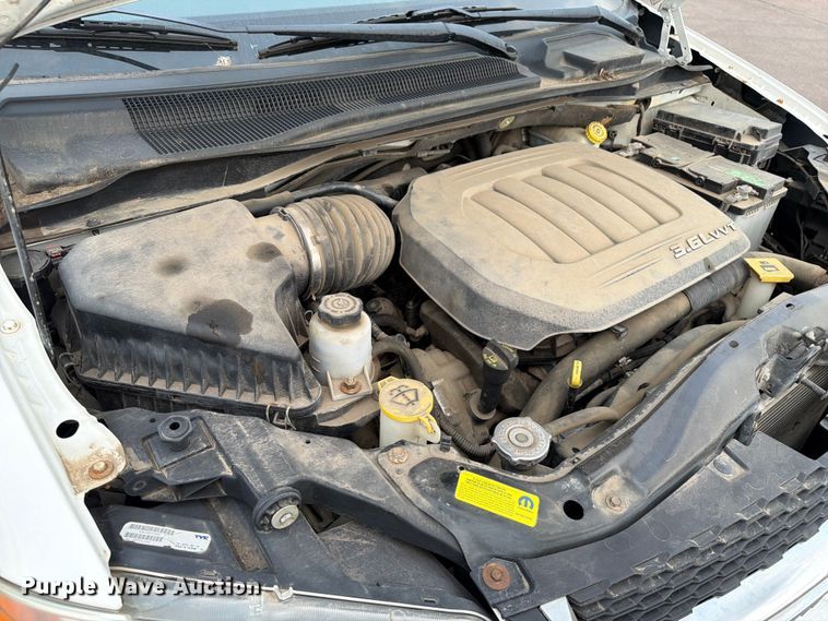 image for item FT6515 2011 Dodge Grand Caravan van