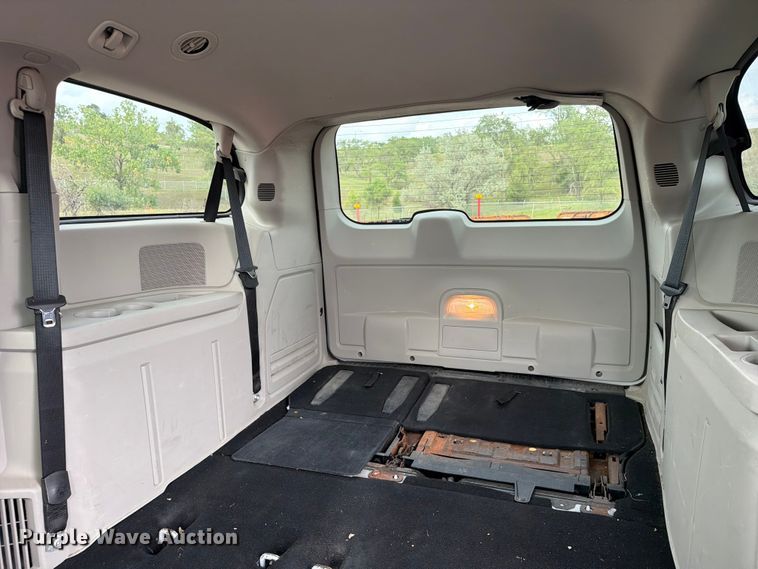 image for item FT6515 2011 Dodge Grand Caravan van