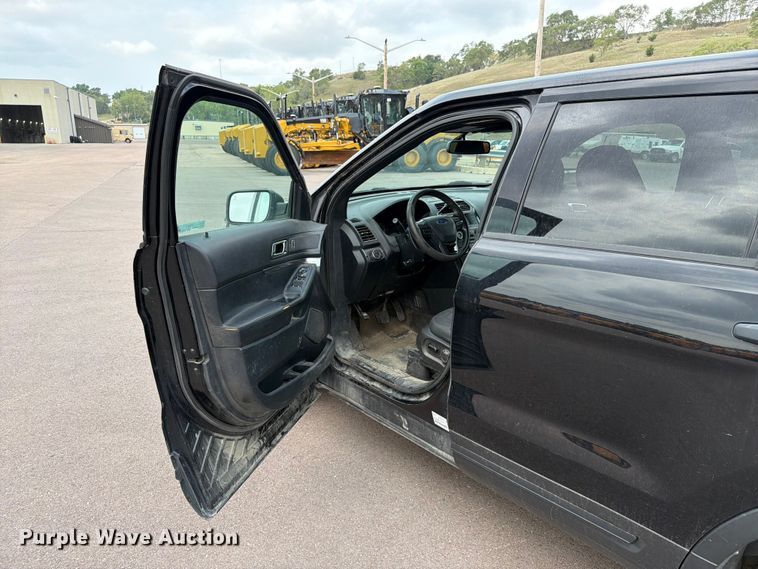 image for item FT6517 2016 Ford Explorer 