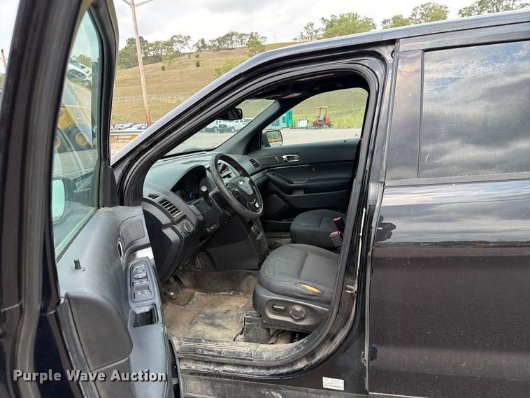 image for item FT6517 2016 Ford Explorer 