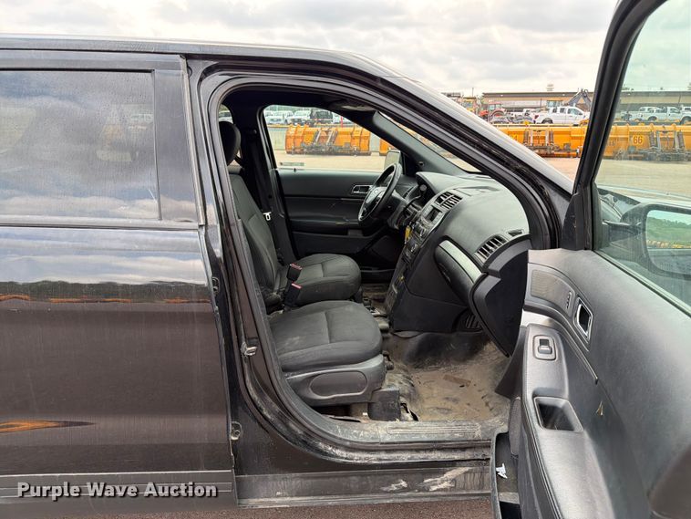 image for item FT6517 2016 Ford Explorer 