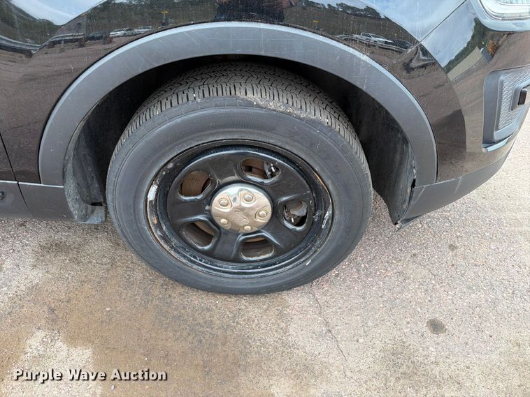 image for item FT6517 2016 Ford Explorer 