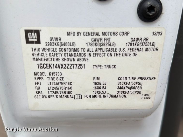 image for item FT6518 2003 Chevrolet Silverado 1500 pickup truck