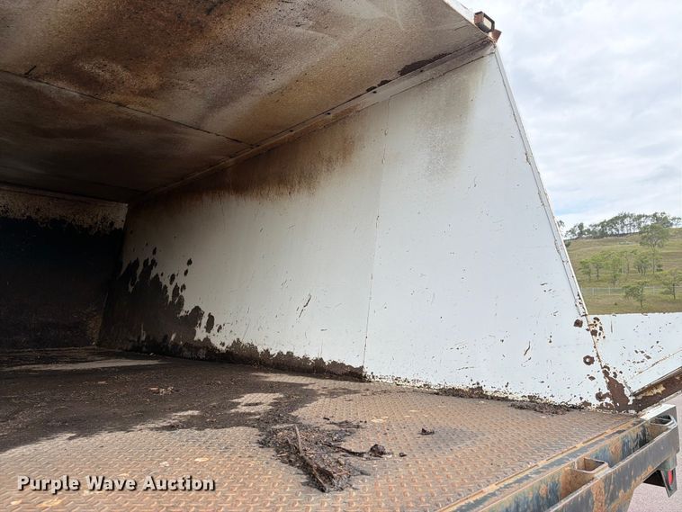 image for item FT6522 2011 Freightliner Business Class M2 dump truck