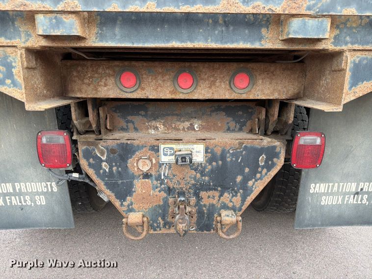 image for item FT6522 2011 Freightliner Business Class M2 dump truck