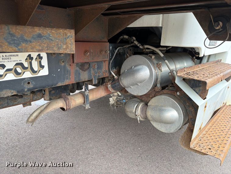 image for item FT6522 2011 Freightliner Business Class M2 dump truck