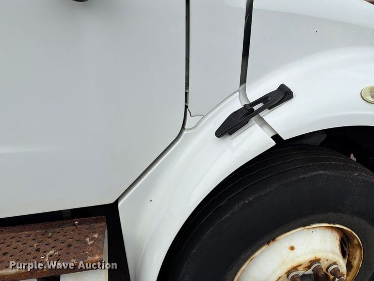 image for item FT6522 2011 Freightliner Business Class M2 dump truck