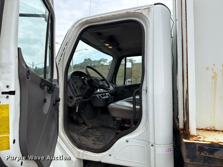 image for item FT6522 2011 Freightliner Business Class M2 dump truck