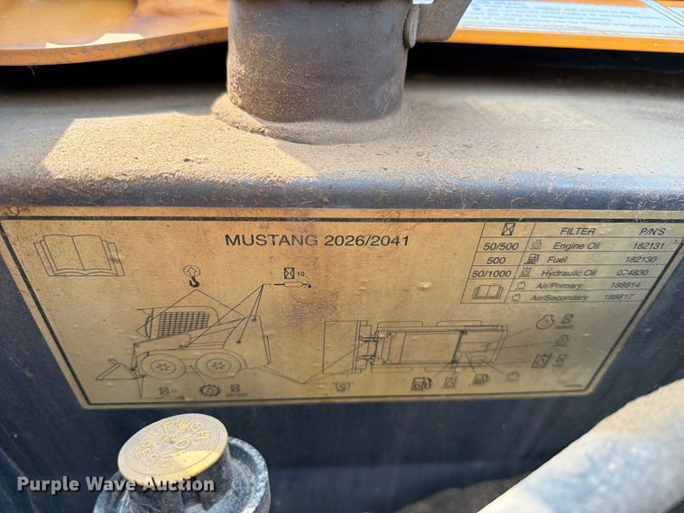 image for item FT6524 2007 Mustang 2041 skid steer loader