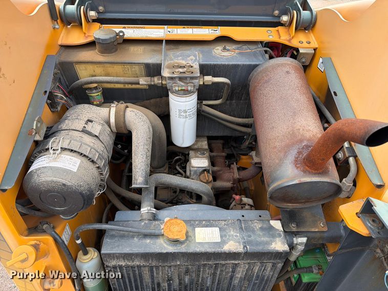 image for item FT6524 2007 Mustang 2041 skid steer loader