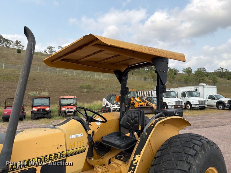 image for item FT6527 1993 John Deere 5300 tractor