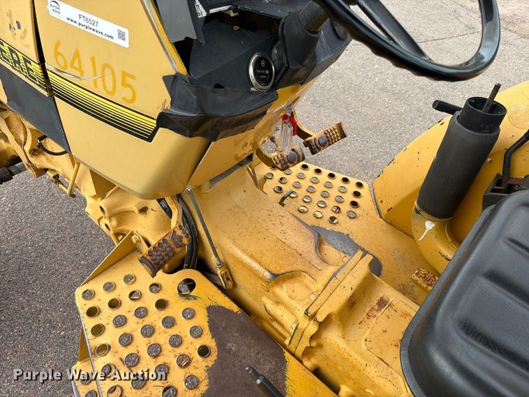 image for item FT6527 1993 John Deere 5300 tractor
