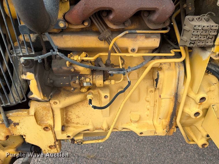 image for item FT6527 1993 John Deere 5300 tractor