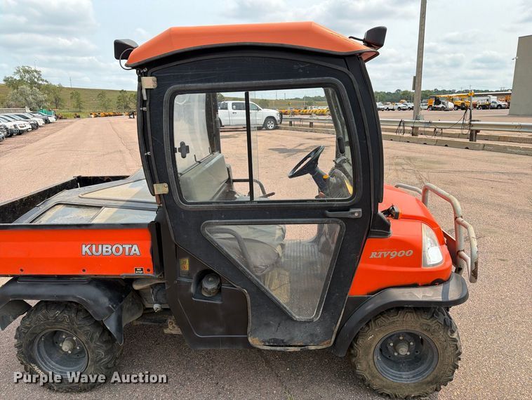 image for item FT6528 2010 Kubota RTV900 utility vehicle