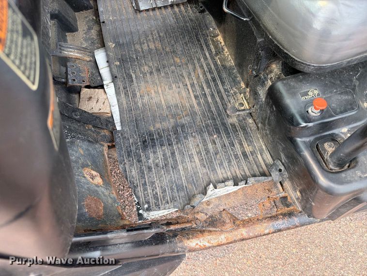 image for item FT6529 2014 Kubota RTV X900 utility vehicle