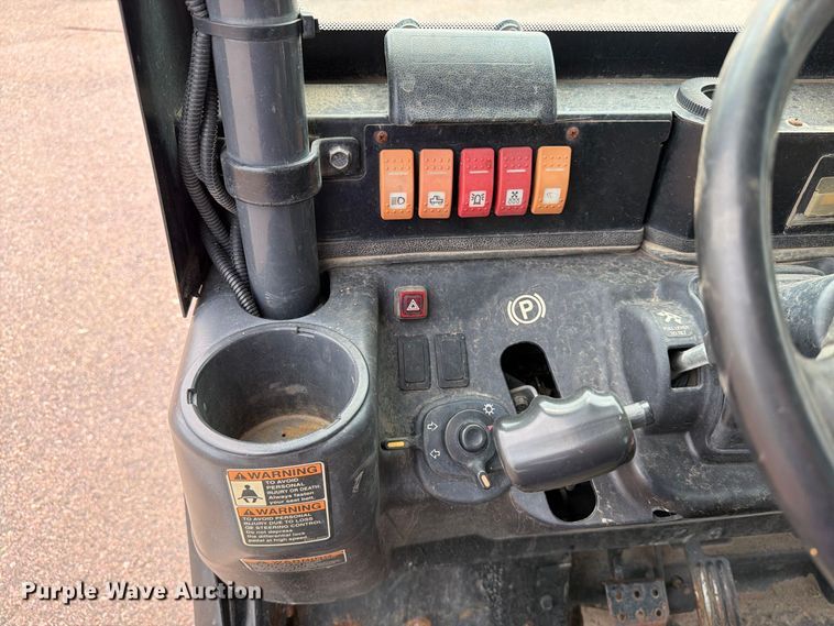image for item FT6529 2014 Kubota RTV X900 utility vehicle
