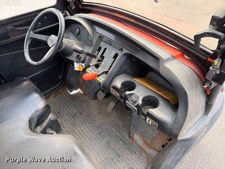 image for item FT6531 2010 Kubota RTV500 utility vehicle
