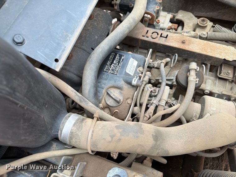 image for item FT6531 2010 Kubota RTV500 utility vehicle