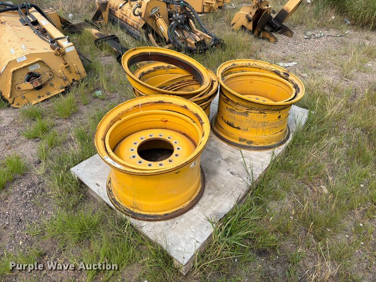 image for item FT6533 (3) wheels