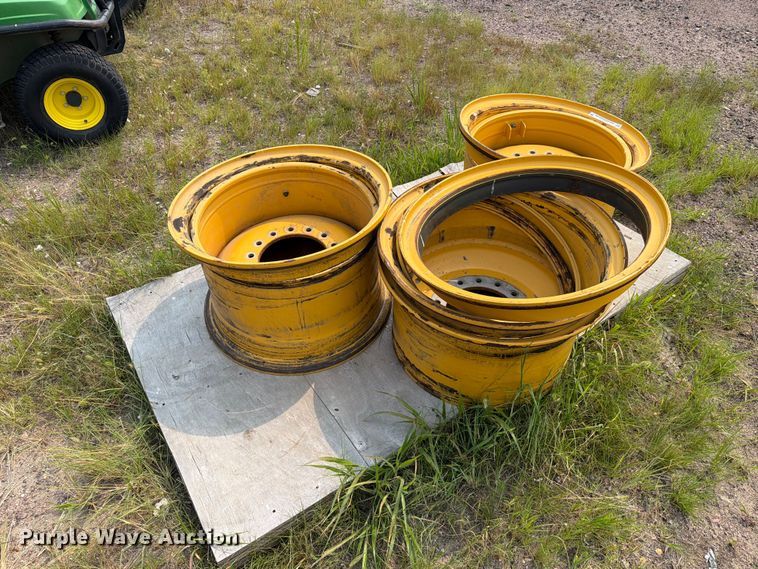 image for item FT6533 (3) wheels