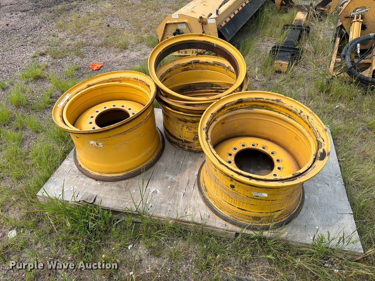 image for item FT6533 (3) wheels