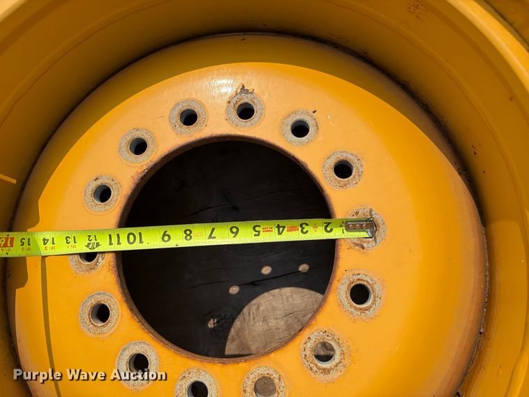 image for item FT6533 (3) wheels
