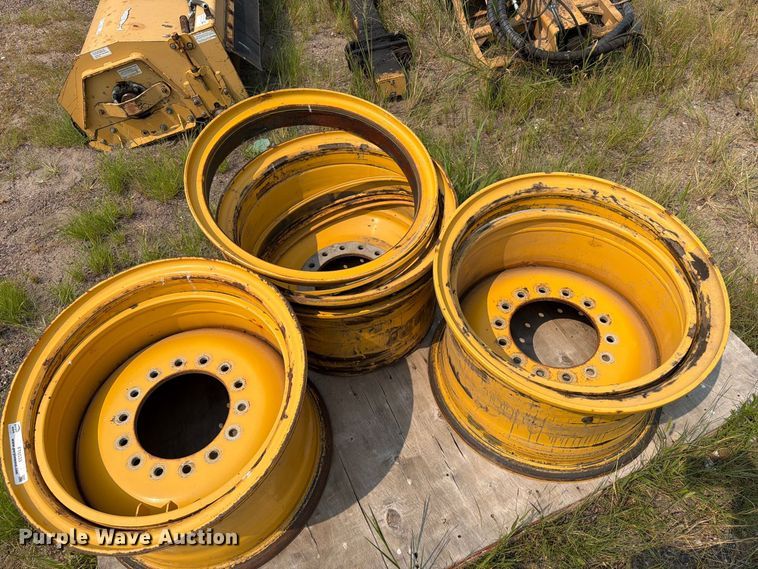 image for item FT6533 (3) wheels