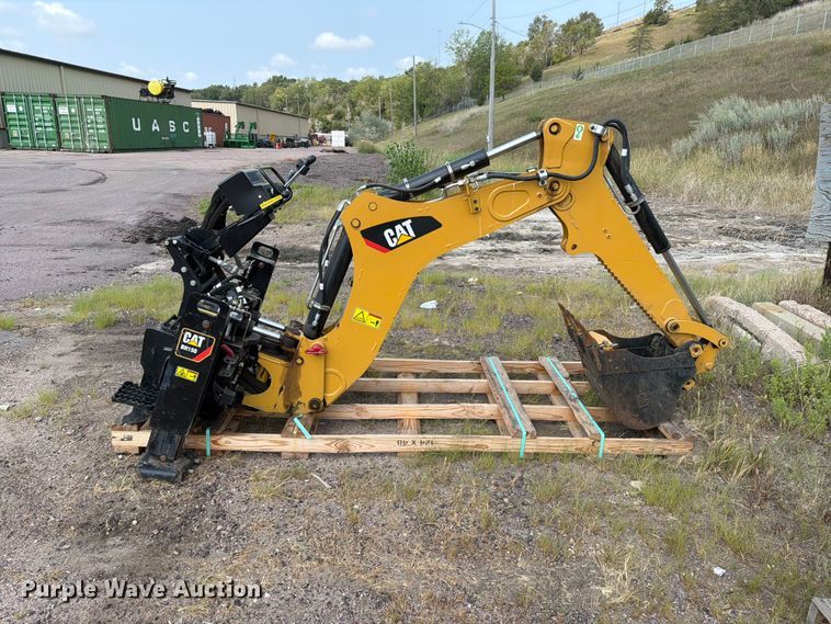 image for item FT6536 2013 Caterpillar BH150 skid steer backhoe