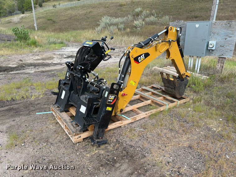 image for item FT6536 2013 Caterpillar BH150 skid steer backhoe