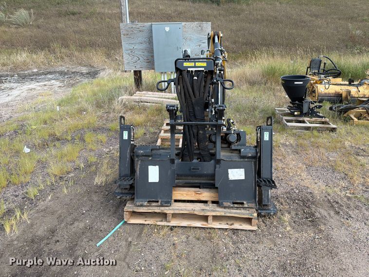 image for item FT6536 2013 Caterpillar BH150 skid steer backhoe