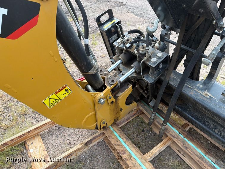 image for item FT6536 2013 Caterpillar BH150 skid steer backhoe