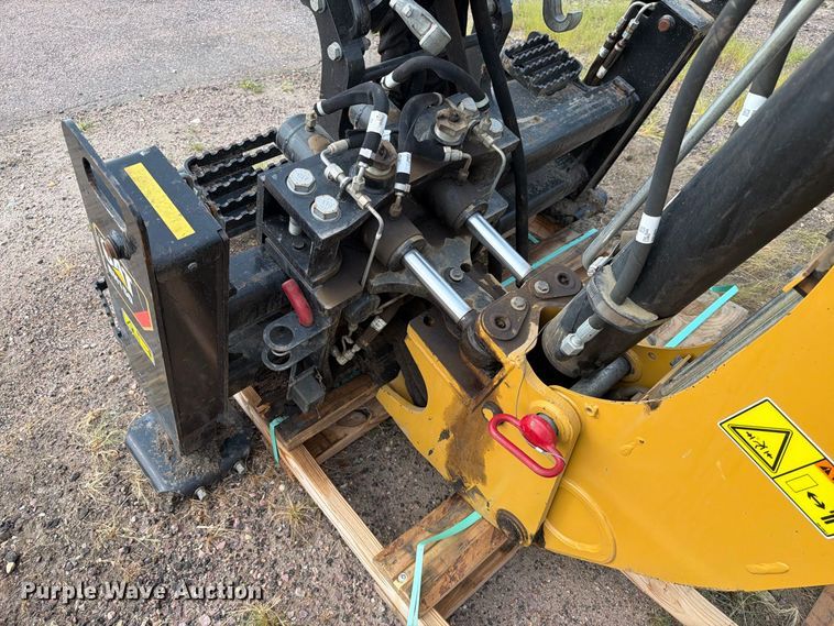 image for item FT6536 2013 Caterpillar BH150 skid steer backhoe
