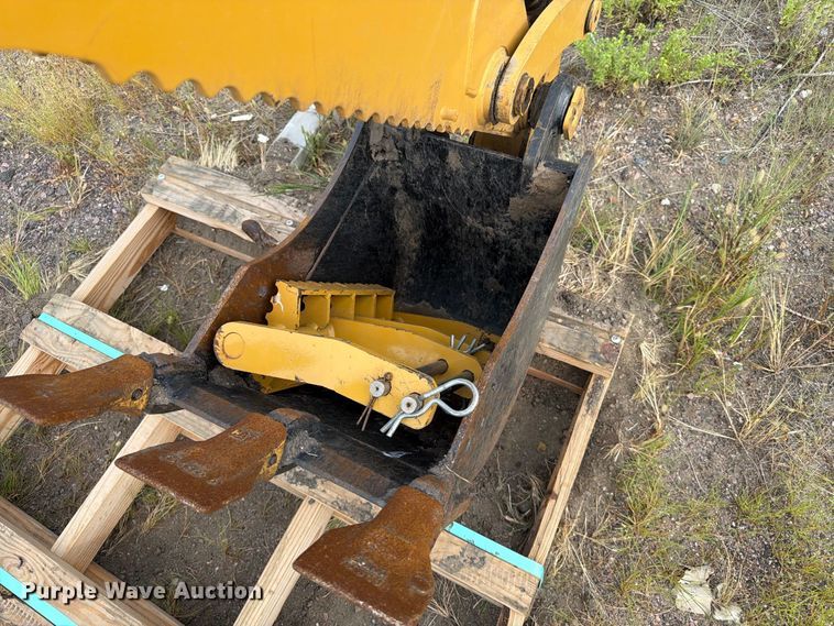 image for item FT6536 2013 Caterpillar BH150 skid steer backhoe