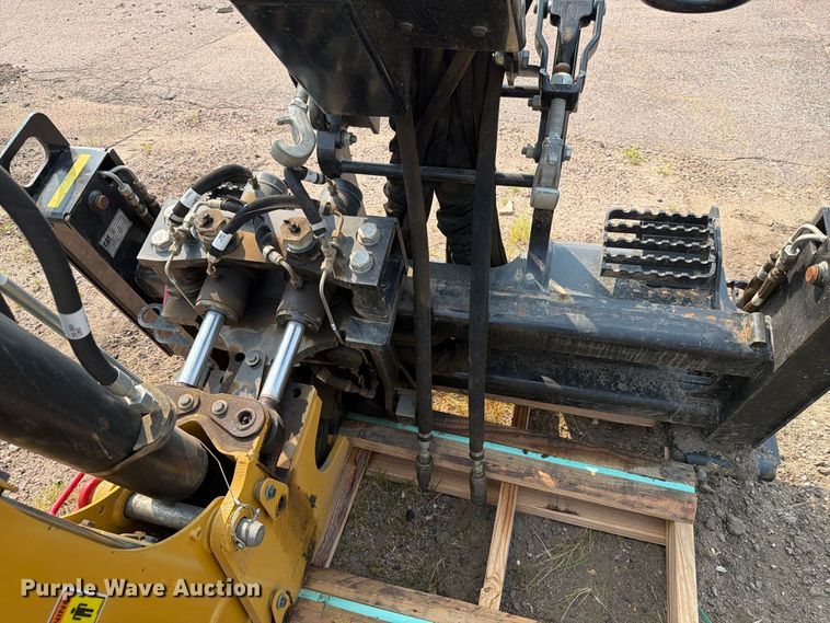image for item FT6536 2013 Caterpillar BH150 skid steer backhoe