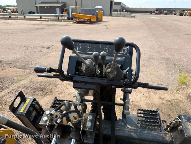 image for item FT6536 2013 Caterpillar BH150 skid steer backhoe
