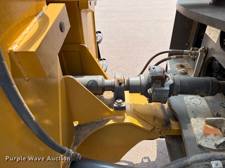 image for item FT6537 2010 Challenger MT955C 4WD tractor
