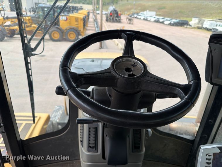 image for item FT6537 2010 Challenger MT955C 4WD tractor