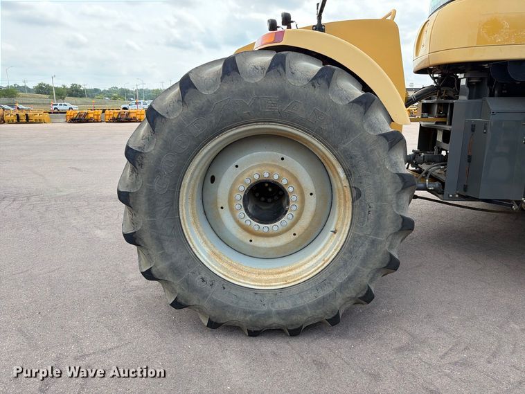 image for item FT6537 2010 Challenger MT955C 4WD tractor