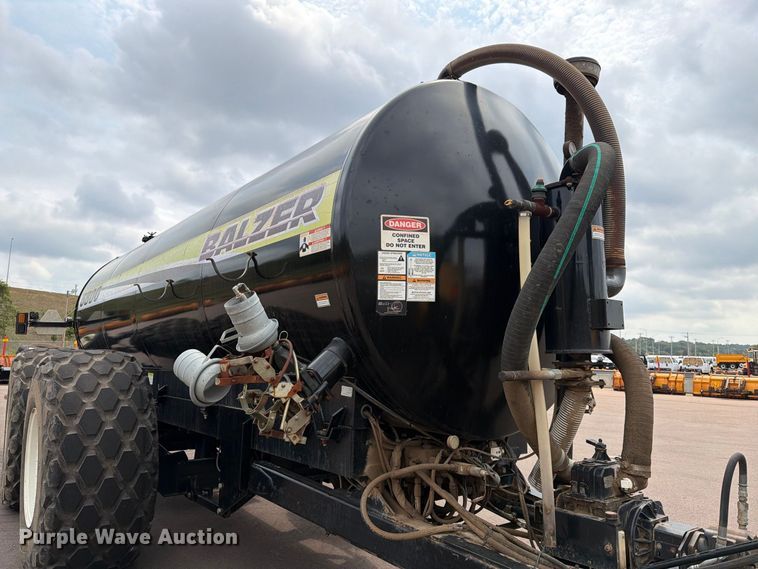 image for item FT6538 Balzer 6800 Tandem manure spreader