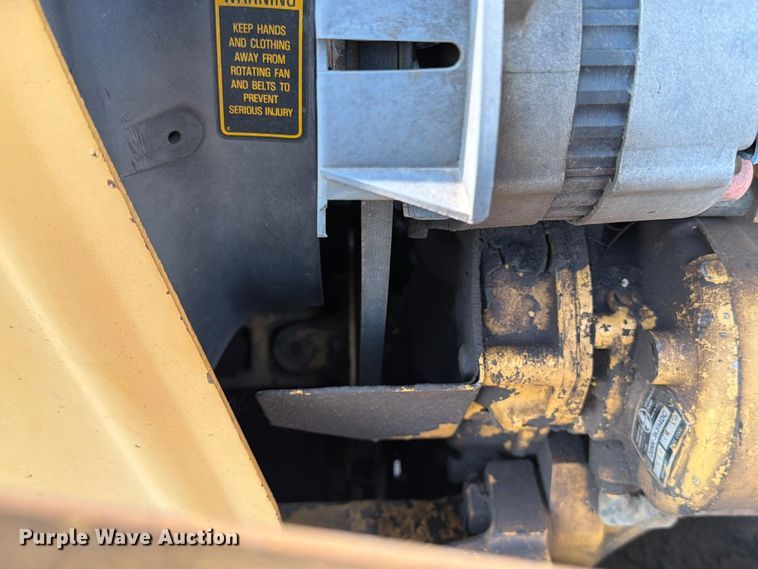 image for item FT6539 1987 Ford 445 tractor