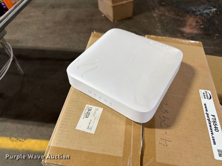 image for item FT6540 (65) Ruckus Zoneflex 7982 access point