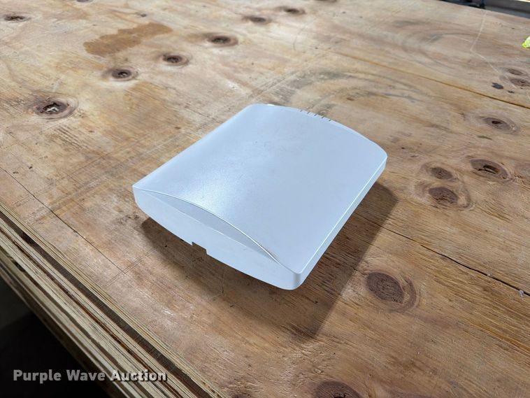 image for item FT6542 (81) Ruckus R730 access point