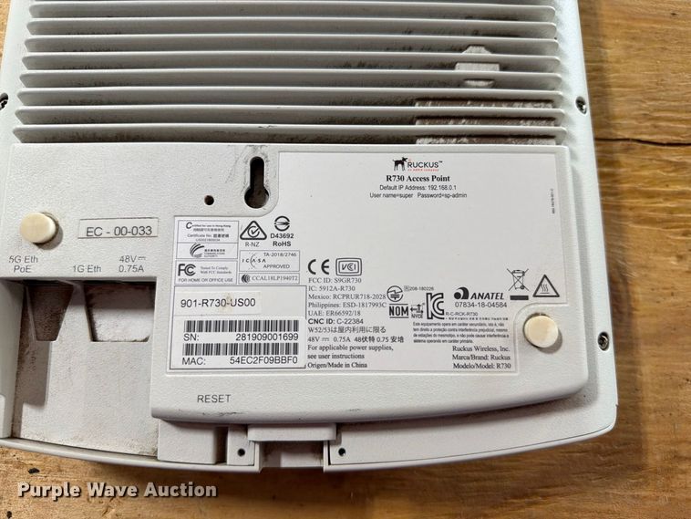 image for item FT6542 (81) Ruckus R730 access point