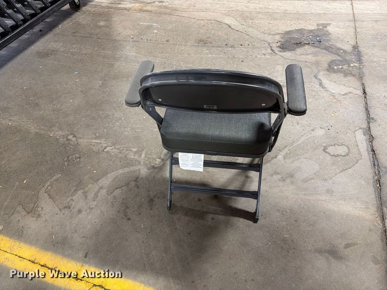 image for item FT6543 (46) folding chairs