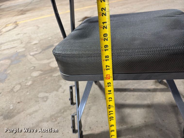 image for item FT6544 (50) folding chairs