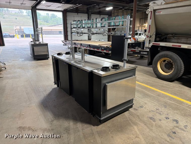 image for item FT6548 Beverage Air DD68-1-B kegerator
