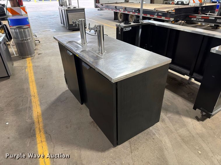 image for item FT6548 Beverage Air DD68-1-B kegerator
