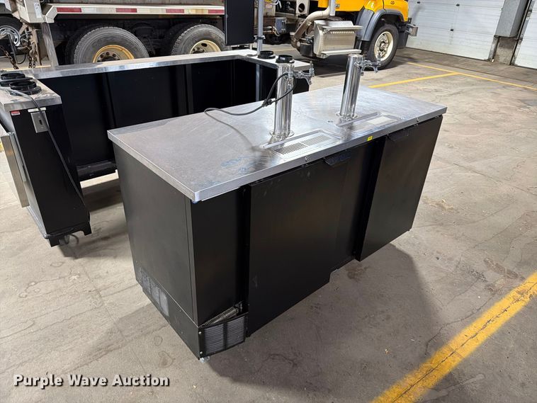 image for item FT6548 Beverage Air DD68-1-B kegerator