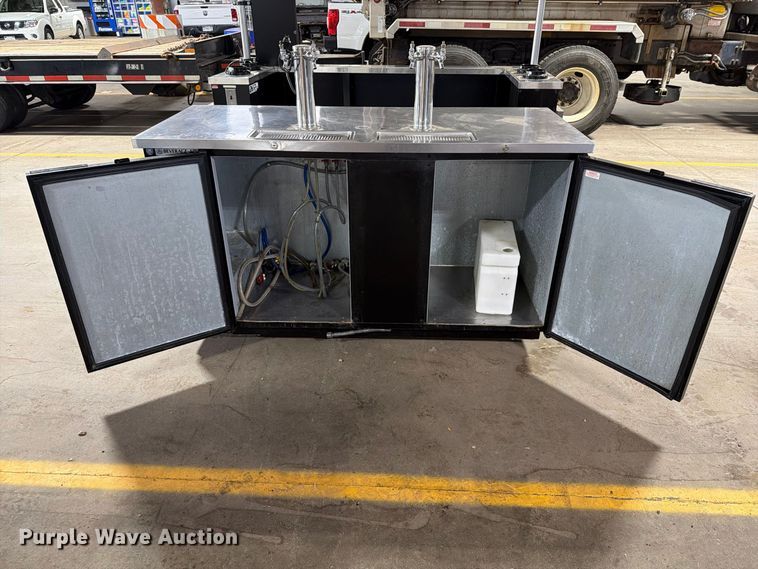 image for item FT6549 Beverage Air DD68-1-B kegerator